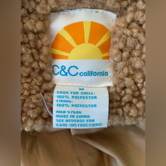 Sherpa/Teddy Coat - Picture 7 of 8